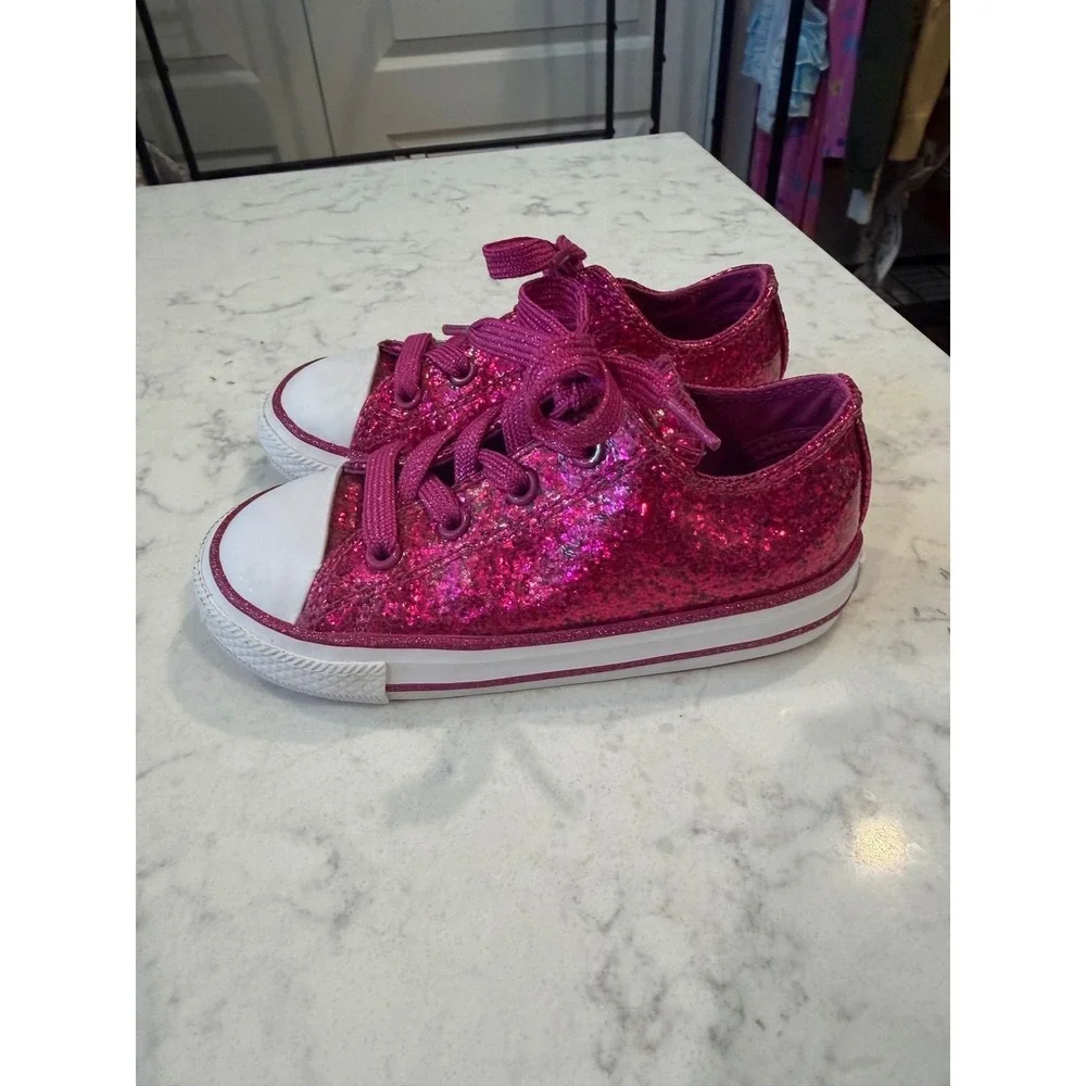 Converse Chuck Taylor All Star Pink Glitter Low Top Sneakers 764691C Kids 9
